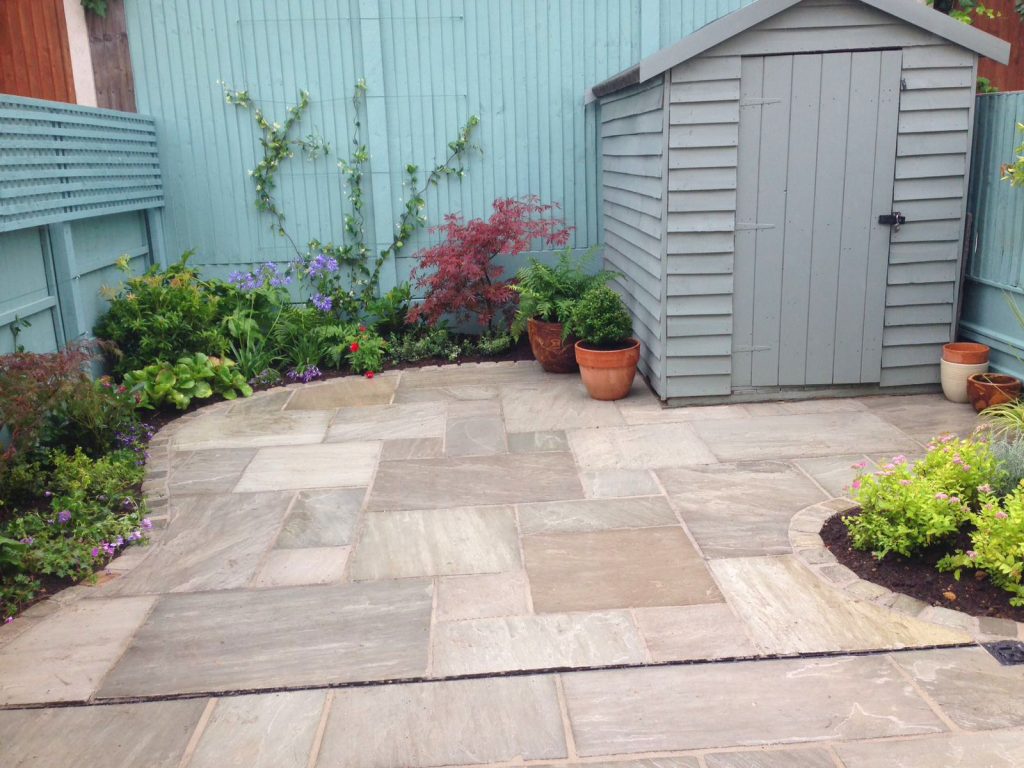 izabela-garden-design-patio-shed-stone